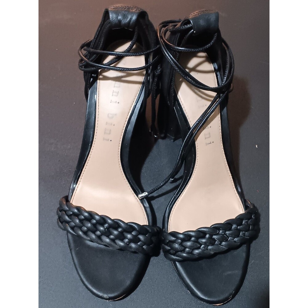Black Gianni Bini heels - Picture 3 of 3